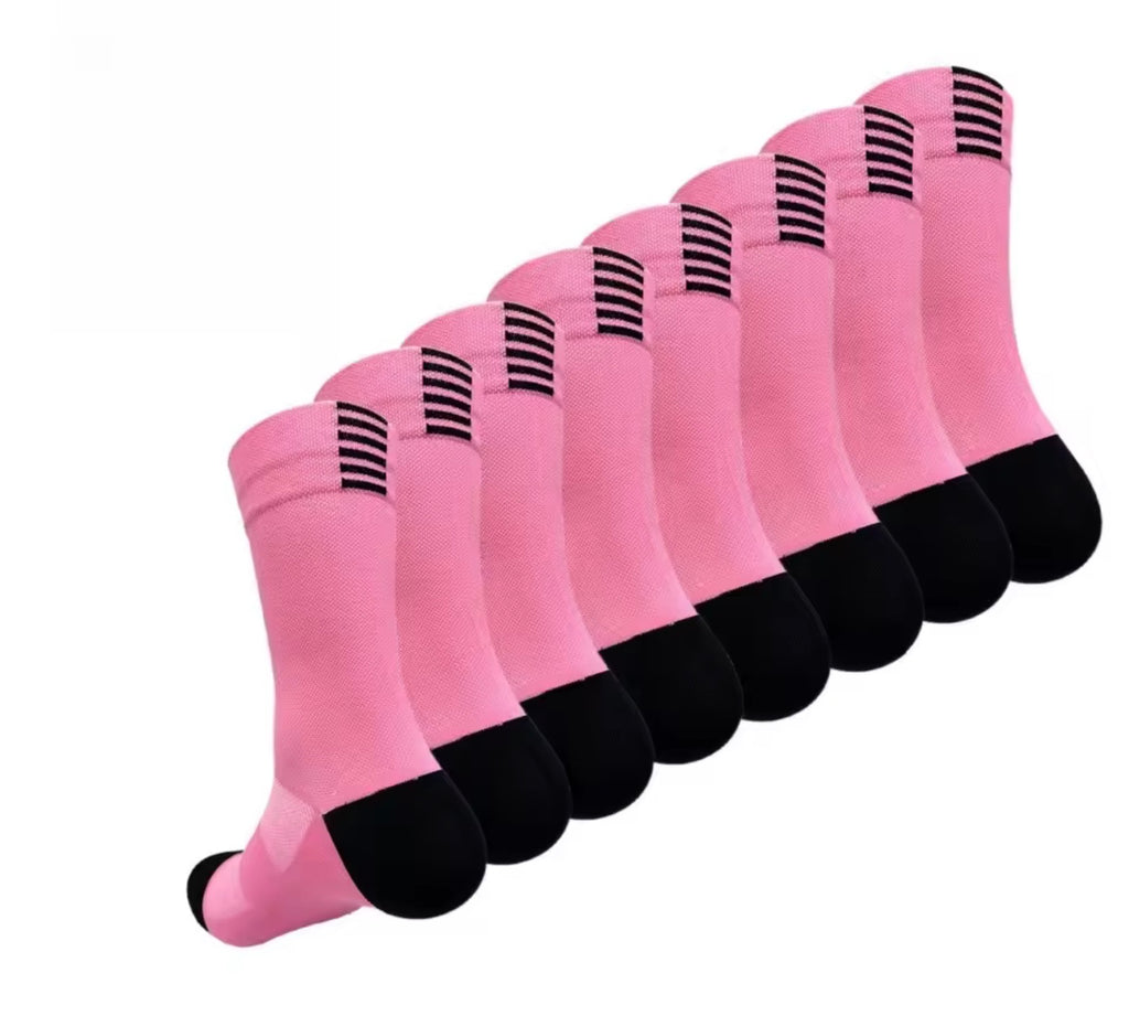 Quick-Dry Sports Crew Socks – 4-Pair Pack