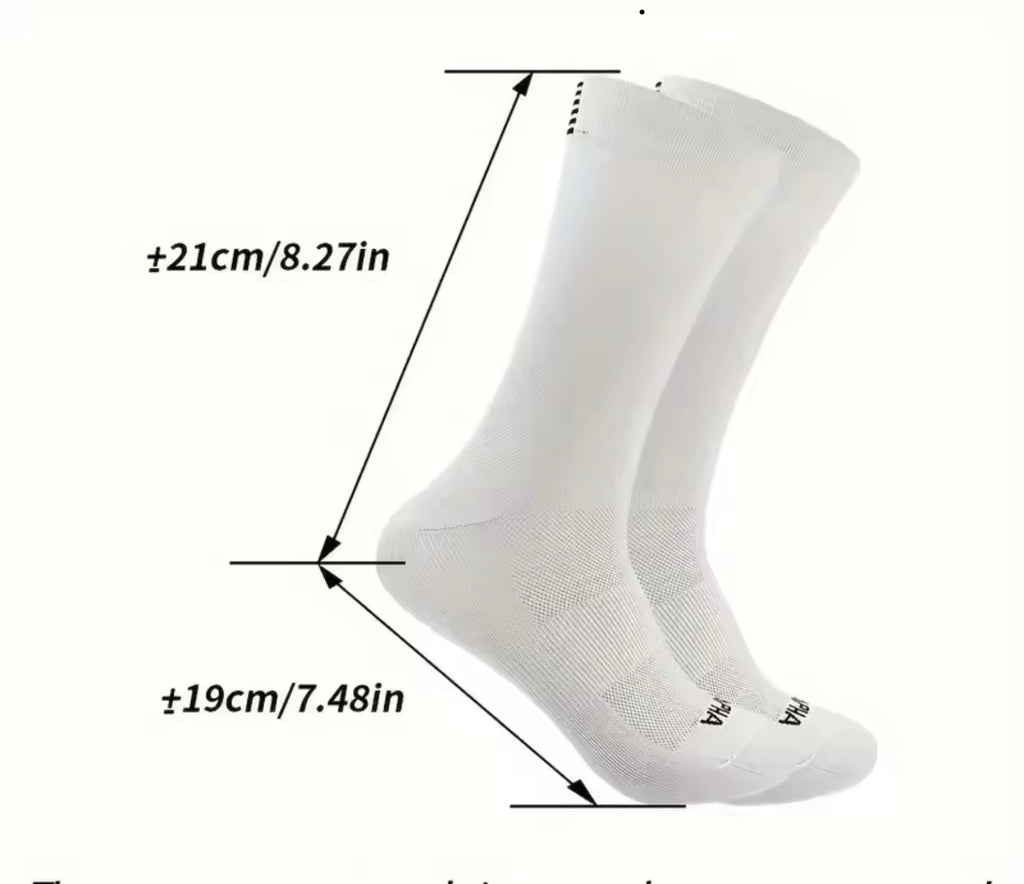 Quick-Dry Sports Crew Socks – 4-Pair Pack